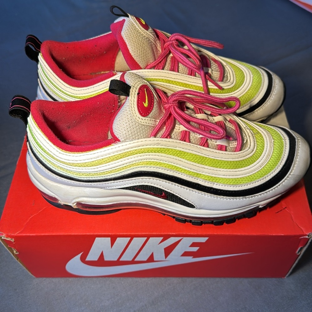 Nike Air Max 97 (GS)
Size: 7Y 
White/Rush Pink/-Black-Volt